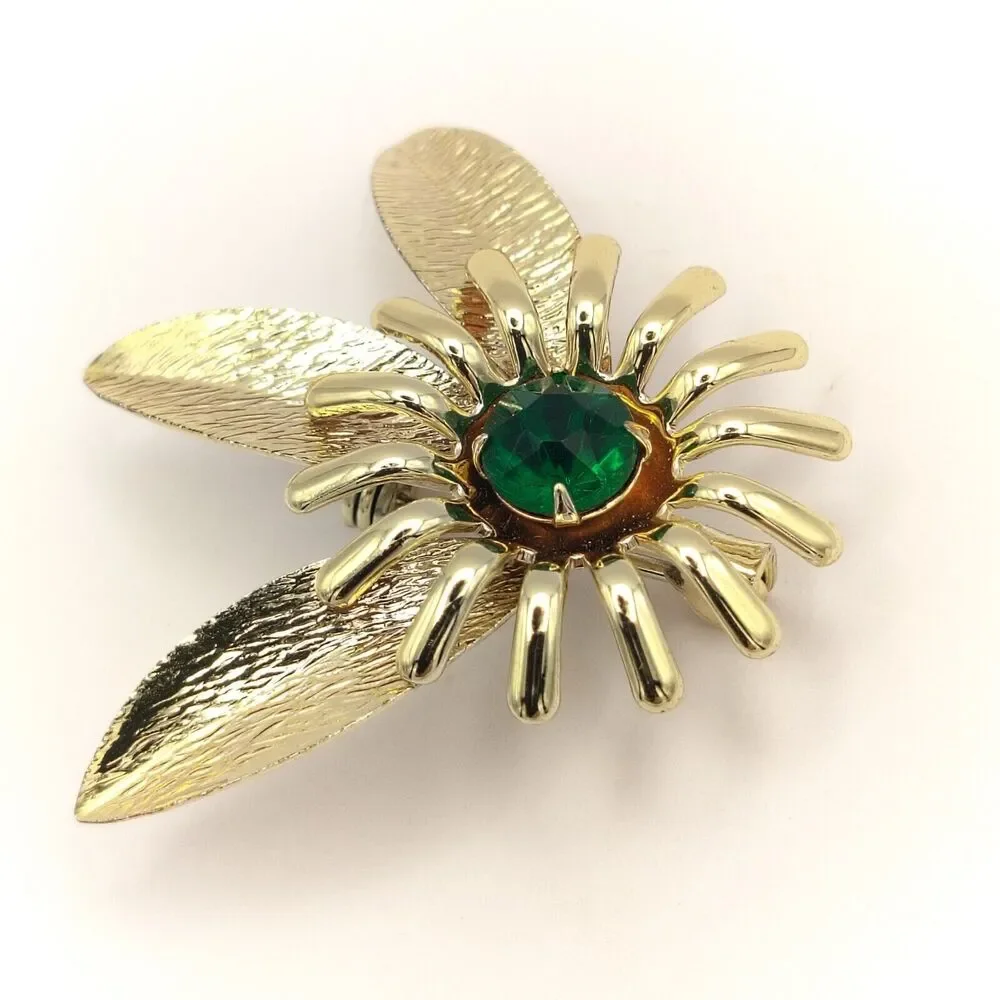 Green Stone Flower Gold Tone Vintage Pin Brooch